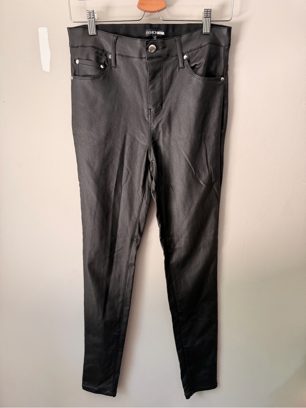 Faux Leather Skinny Pants - Black